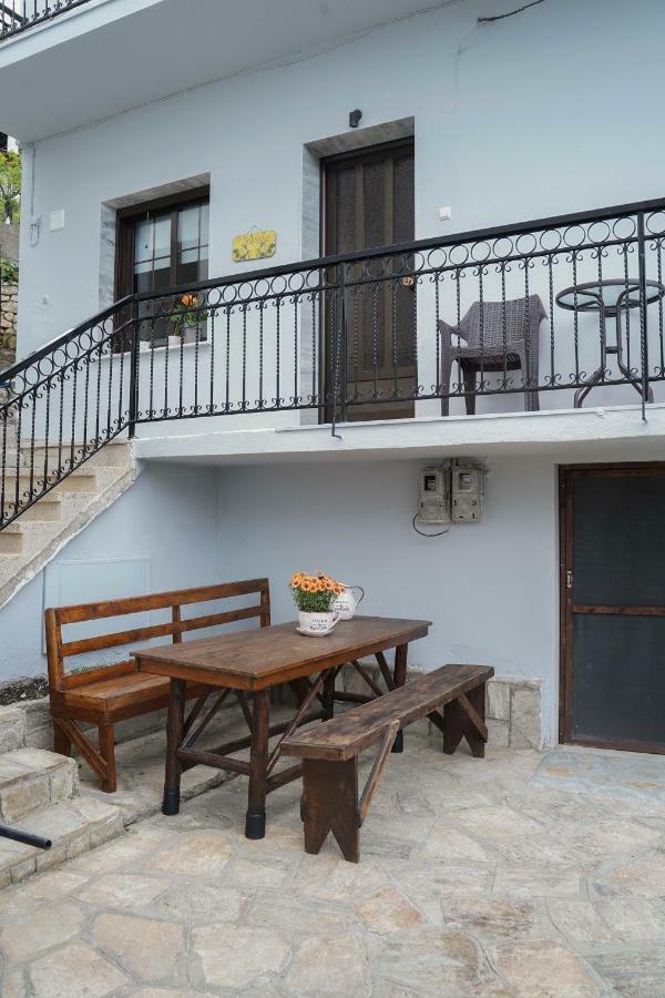 Ingreen Apartment Potamia  Esterno foto